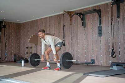 Krachttraining na je 40e vraagt om een andere aanpak